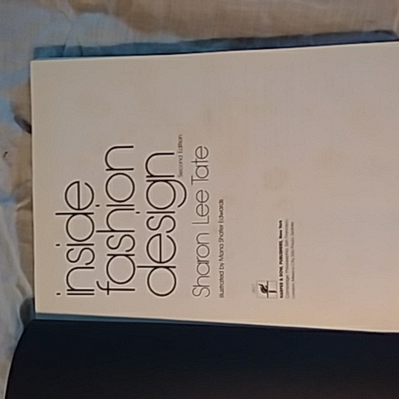 Hard Cover 80's Fashion Design Book - Picture 2 of 9